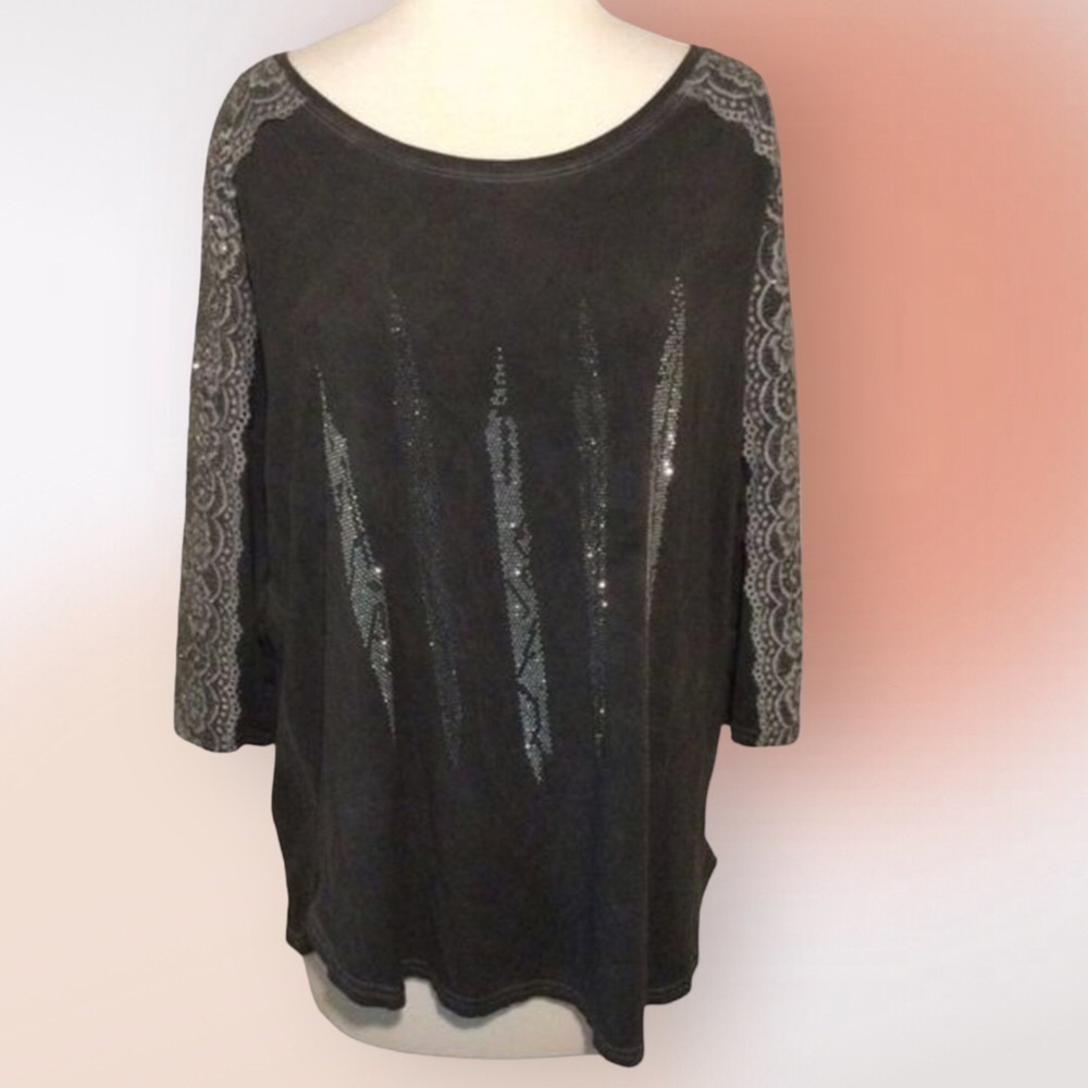 Profile Apparel Charcoal Gray Rhinestone &‎ Lace Tunic Med